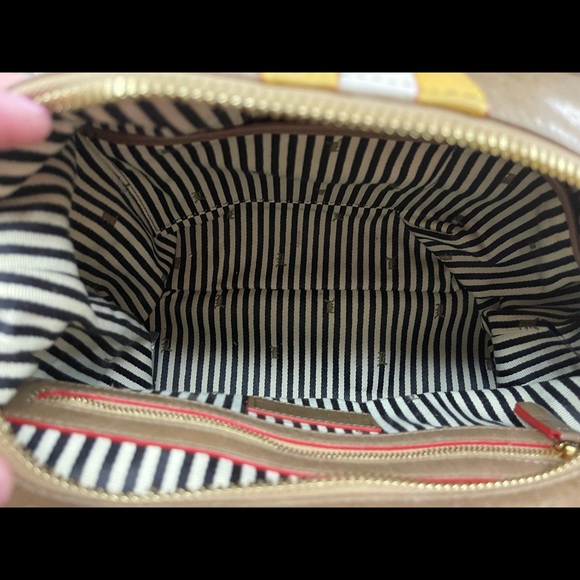 Vintage L.A.M.B. Handbag by Gwen Stefani - Picture 5 of 7